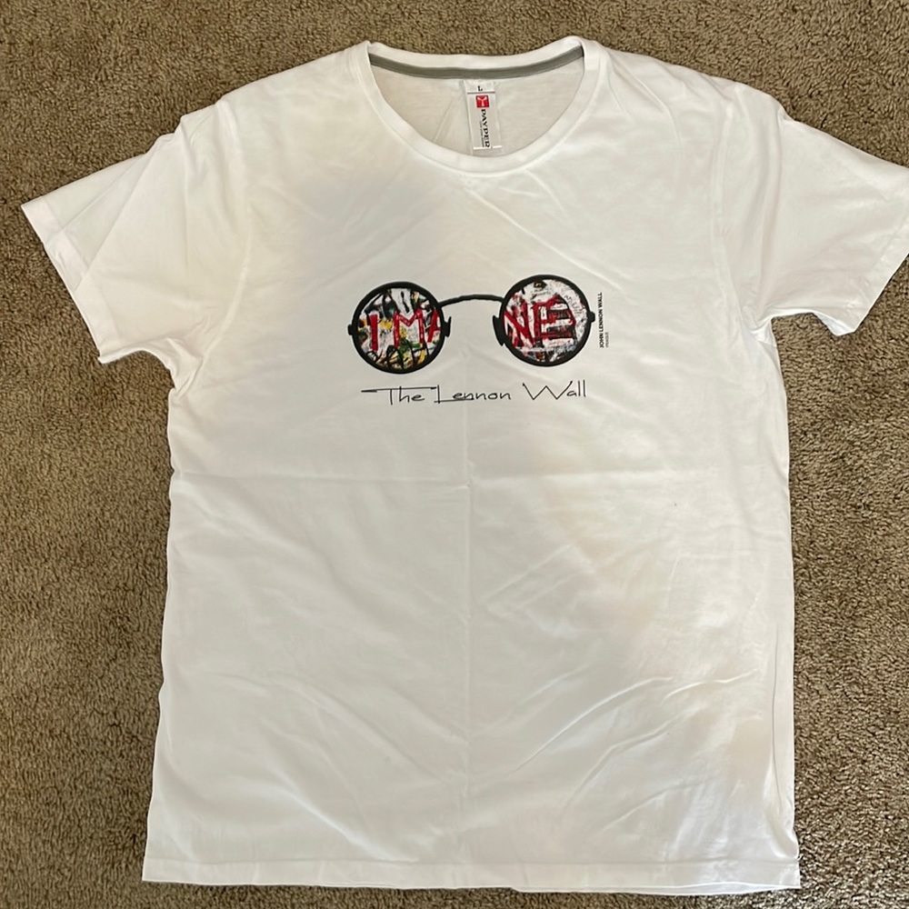 Mens T-shirt